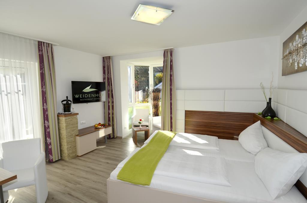 Hotel Weidenhof كلاغنفورت المظهر الخارجي الصورة